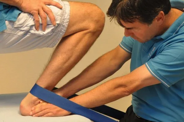 Mulligan concept manual therapy1 | Movmedphysio Physiotherapist near me
